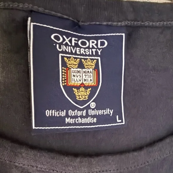 Oxford Black Short Sleeve Tee - Picture 2 of 5